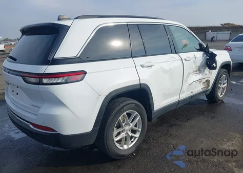 2024 Jeep Grand Cherokee Laredo X 4X4 из США, поврежденный, VIN 1C4RJHAG0RC187413